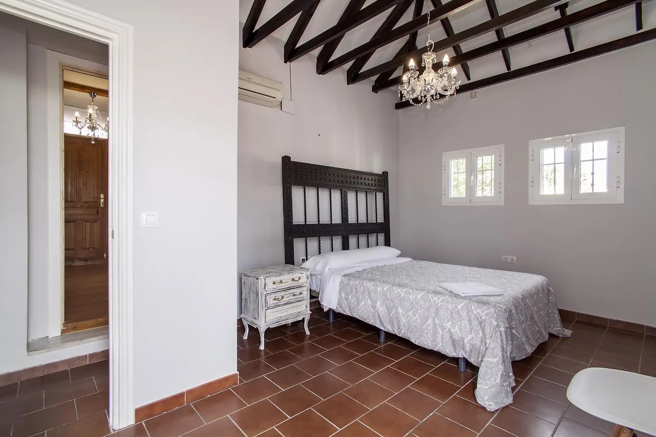 10 Bdr Chalet; Maria Luisa Park Hotel Seville Holiday home