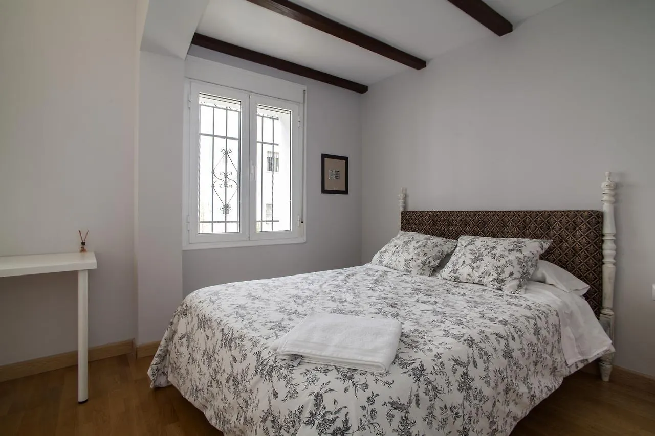 10 Bdr Chalet; Maria Luisa Park Hotel Seville Holiday home