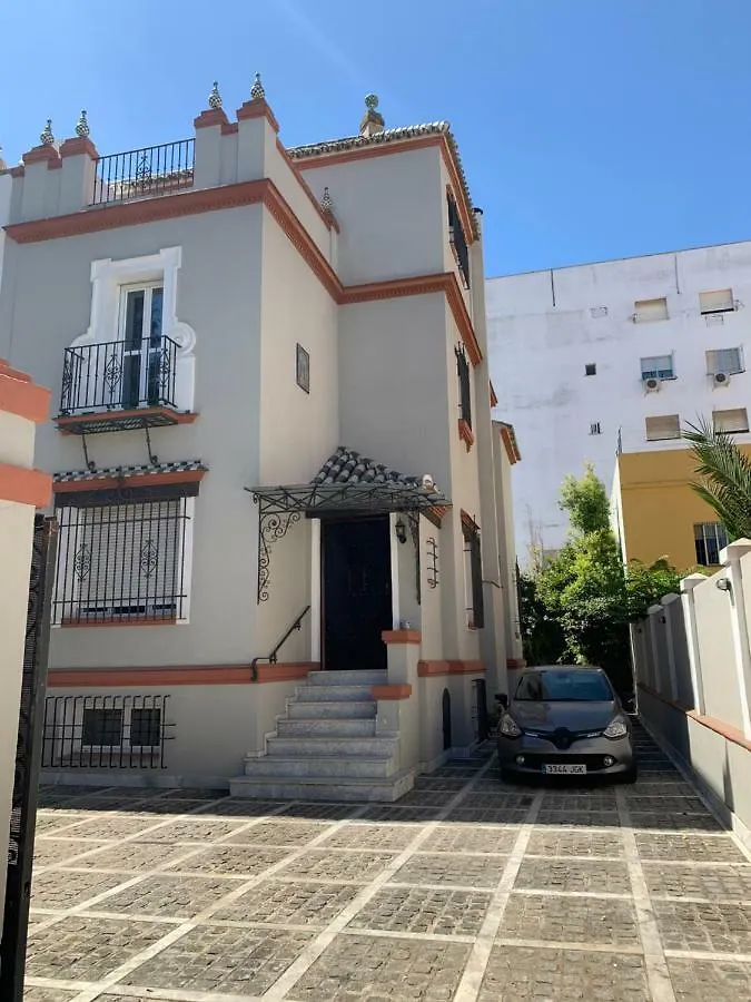 10 Bdr Chalet; Maria Luisa Park Hotel Seville